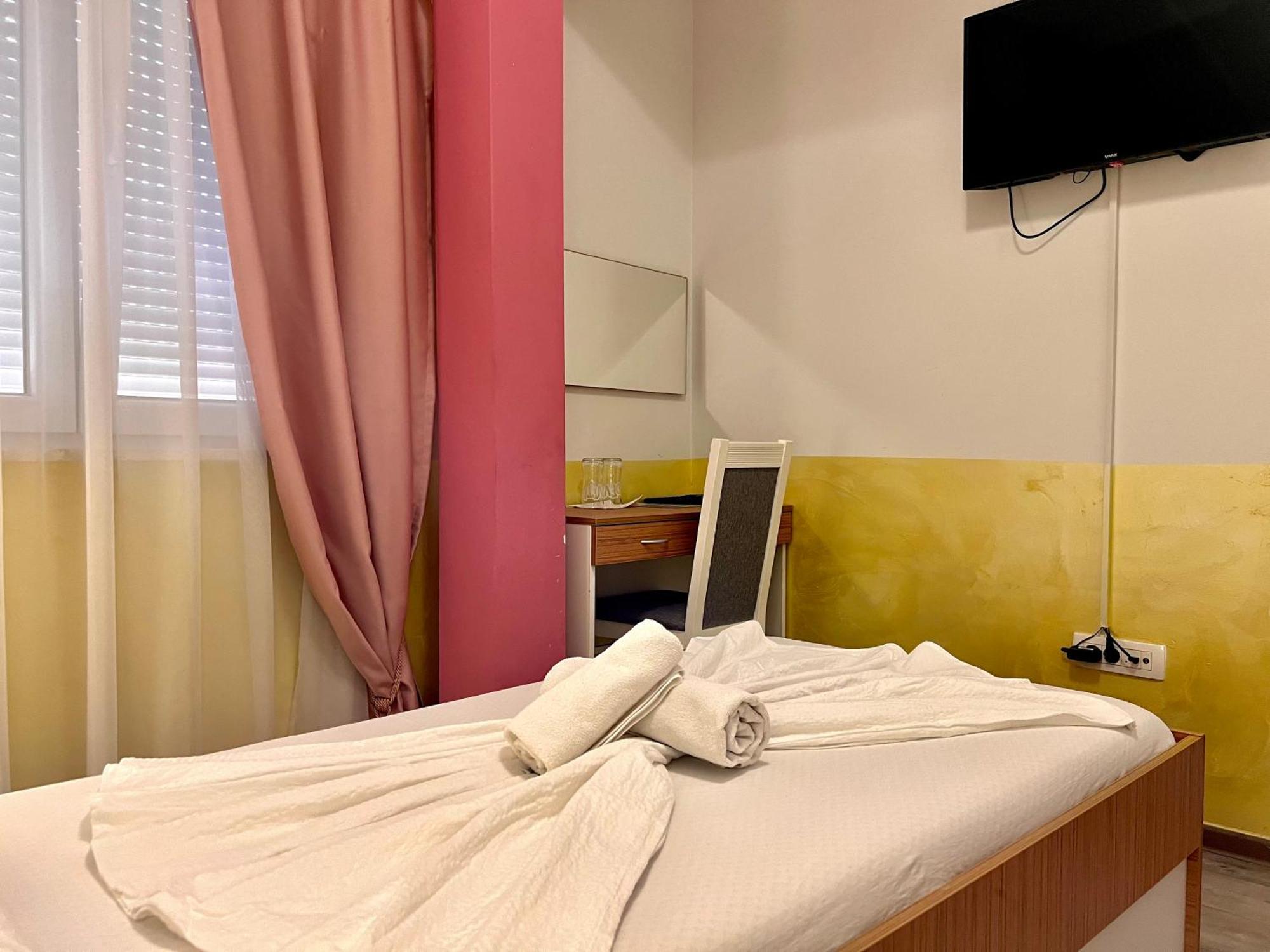 Hotel Nur Mostar Eksteriør billede